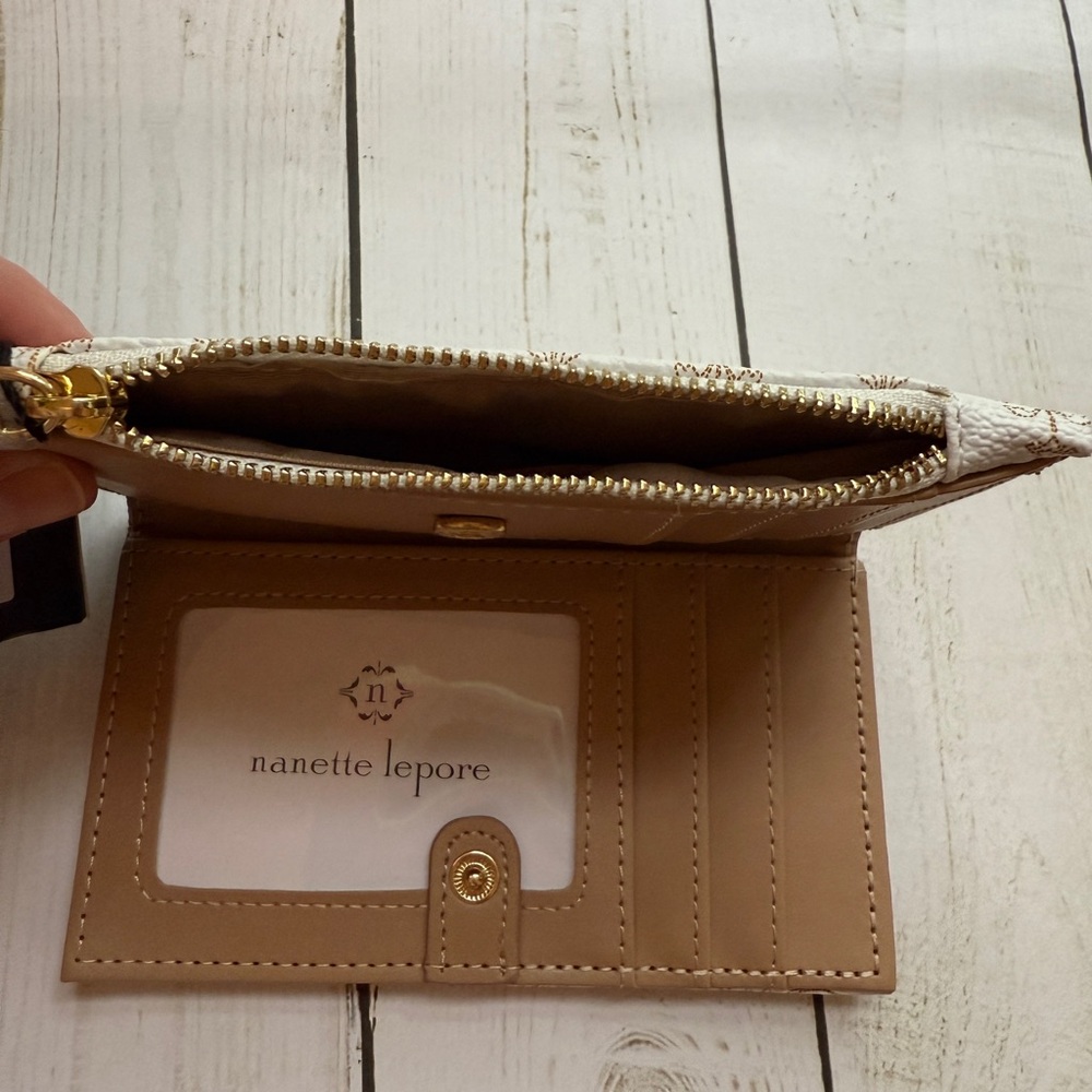 Nanette Lepore | Mya Slim Bifold Wallet, Cream and Gold - Picture 5 of 8